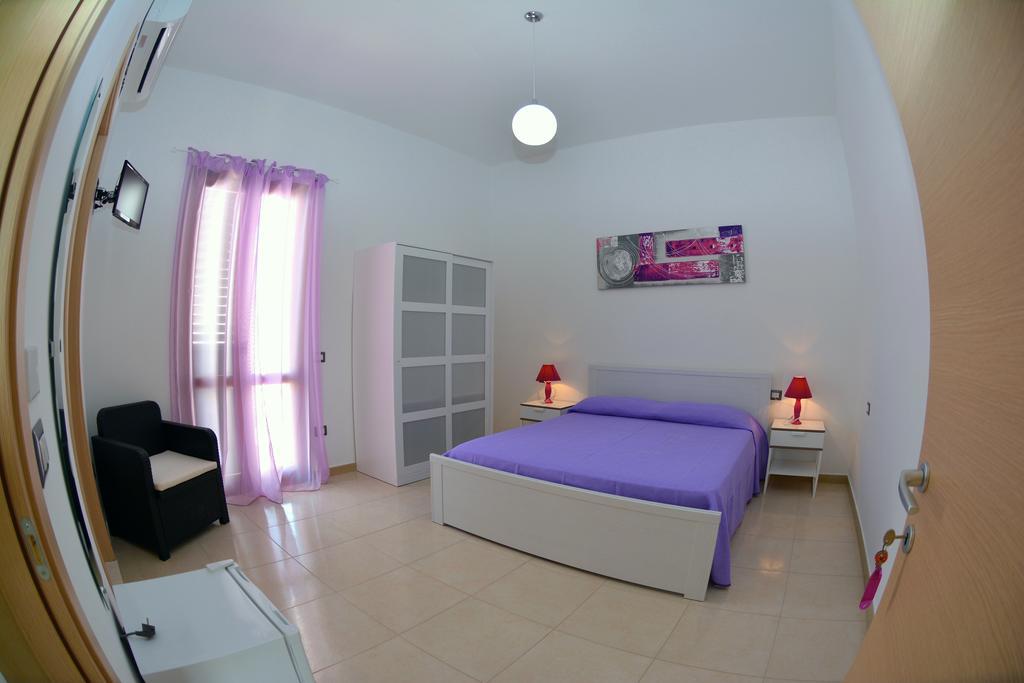 Meraviglie Del Salento Porto Cesareo Oda fotoğraf